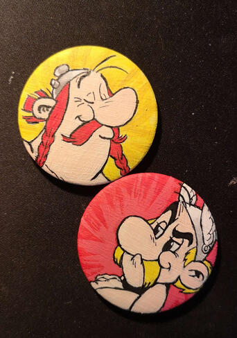 5cm pins/przypinki 5cm